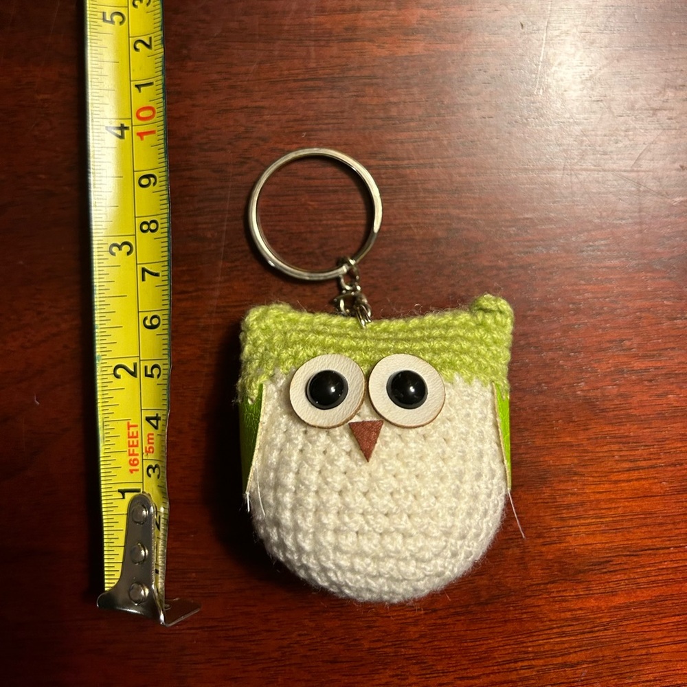 Handmade knit owl keychain 🦉